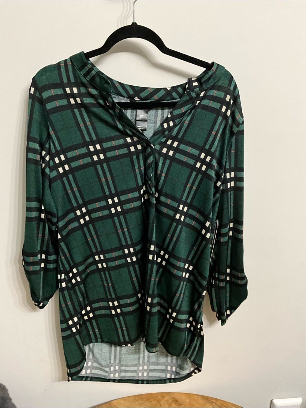 Daisy Fuentes Green Plaid Long Sleeve Tunic Top